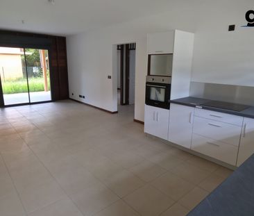 Location Appartement 3 pièces 71m² CAYENNE 97300 - Photo 3