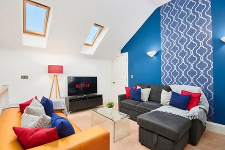 Henrietta Gardens - Photo 4