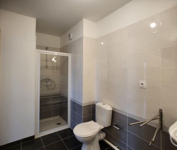 Location Appartement 2 pièces 35m² CREPY EN VALOIS 60800 - Photo 4