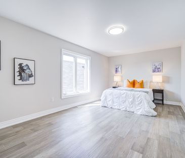 For Lease - 77 Diamond Jubilee Drive, Markham, Ontario - Photo 1