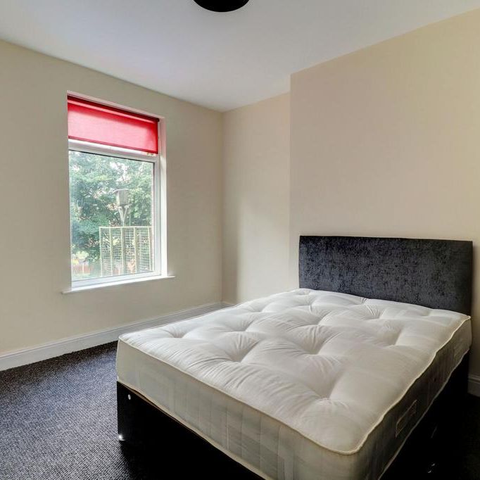 1 bedroom property to rent - Photo 1