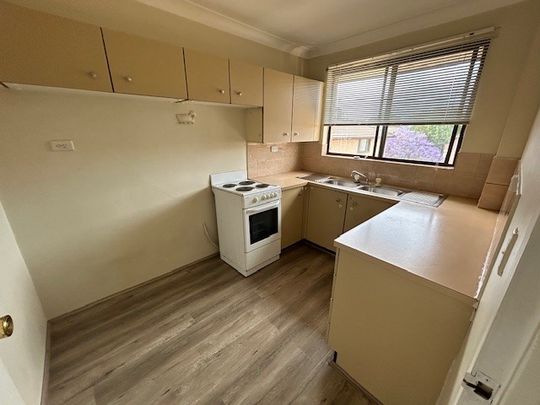 2 bedder unit - Photo 1