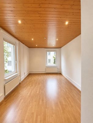 Attractive 3-room apartment on the 1st floor directly from Basel - Binningen/Dorenbach - Photo 1