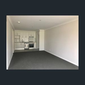 2 BEDROOM HOME LOCATED WEST TAMWORTH - Photo 2