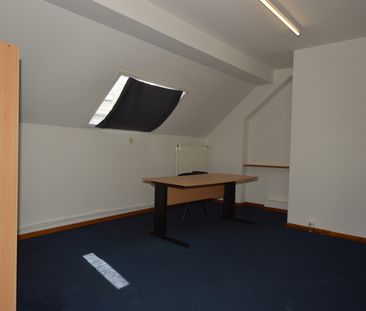 Budgetvriendelijke studentenkamer op toplocatie te hartje Geel. - Photo 1