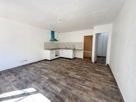 Location Maison 3 pièces 54m² MARSEILLE 14ème - Photo 2