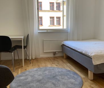 Tulegatan, Stockholm - Photo 2