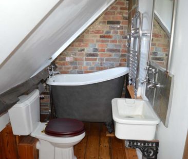 3 bedroom end of terrace house to rent - Photo 6