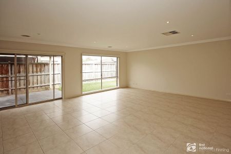 9 Hogan Street, 3977, Cranbourne East Vic - Photo 5