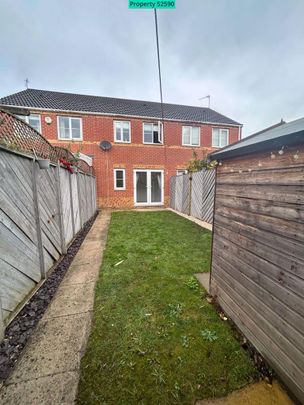 2 bedroom terraced house to rent - Photo 1