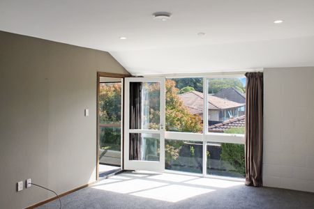 2/107 Holly Road, St. Albans - Photo 2