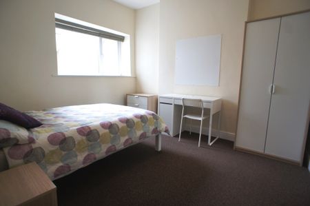 Cathays Terrace, Cathays - Photo 3