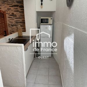 Location Appartement 2 pièces 22m² - Photo 2