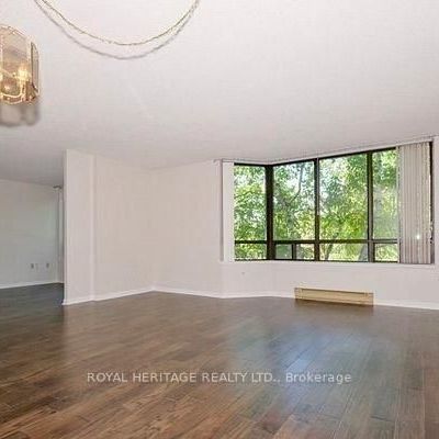 212 245 The Donway W - Photo 1