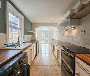 2 bedroom terraced house to rent - Photo 4