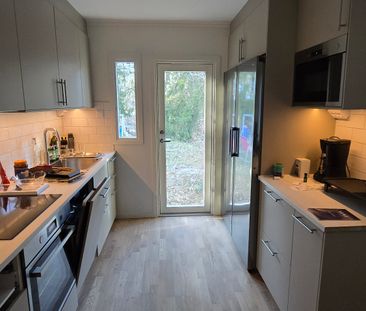Kärrstigen, Skogås - Photo 2