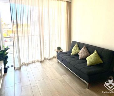 LOVELY SUNNY & AIRY UNIT IN BOUTIQUE COMPLEX - Photo 4