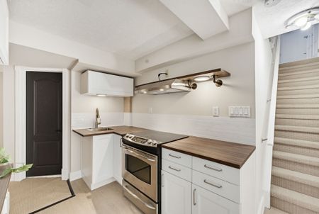 For Lease - 697 Auger Terrace Unit# Lower, Milton, Ontario - Photo 2