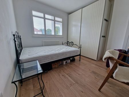5 Bed Terraced House, New Fosseway Road, BS14 - Photo 5