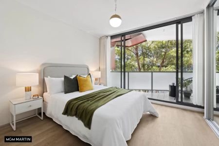 MGM MARTIN - TWO BEDROOM APARTMENT - Photo 4