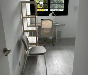 Moncada - Photo 6