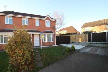 2 bedroom semi-detached house to rent - Photo 5