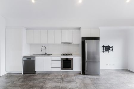 244A Union Street, Brunswick West VIC 3055 - House For Rent | Domain - Photo 5