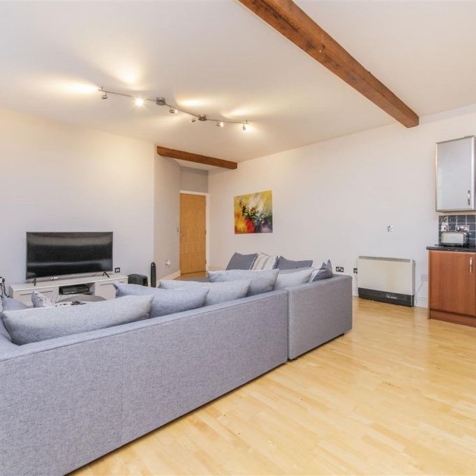 2 bed Apartment To Let - Photo 1