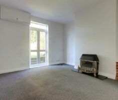2 BEDROOM House - Terraced - Photo 3