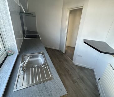 3 Bed Flat, Brinsworth, S60 - Photo 4