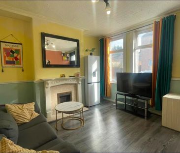 2 Bed Terraced House, Kipling St, L20 - Photo 1