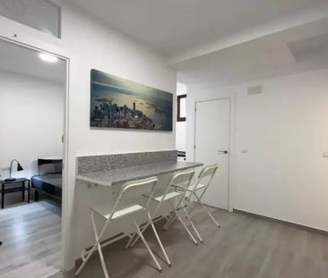 Carrer de Corretger, Barcelona, Catalonia 08003 - Photo 6