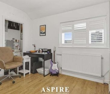 Hardie Road, Dagenham, RM10 - Photo 4