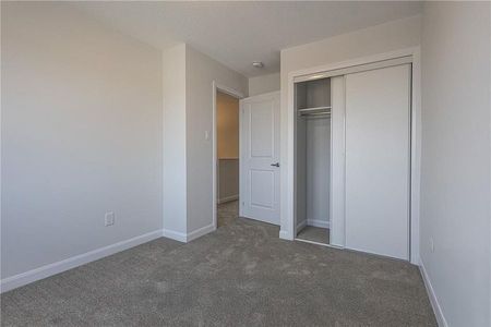 For Lease - 915 Athenry Court, Barrhaven, Ontario - Photo 2