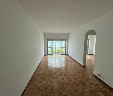 Apartamento T1 com Vista Mar na Parede - Photo 5