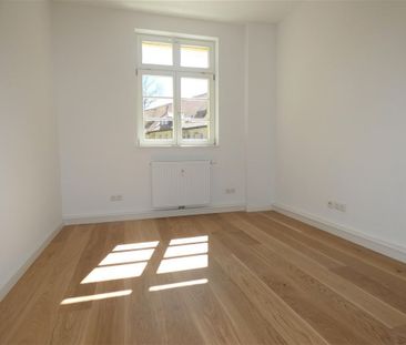 Tolle 3-Raum Whg. mit Balkon, Loggia, Parkett, EBK mgl.! - Photo 4