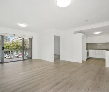 Two Bedroom Stunner in the Heart of Dee Why - Photo 1