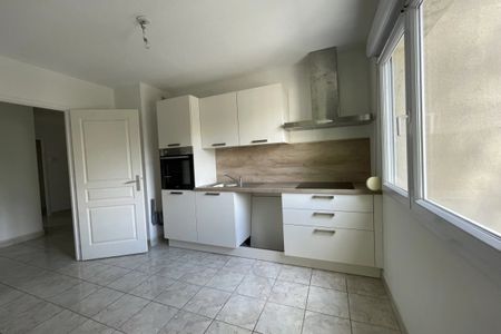 Location appartement de type 3 - Photo 3