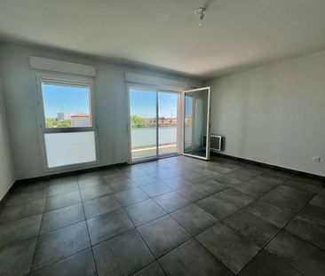 Location Appartement 3 pièces 63m² NIMES 30000 - Photo 1