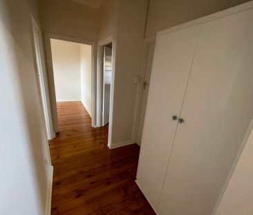 To register & apply for this property, please use this link: https:... - Photo 5