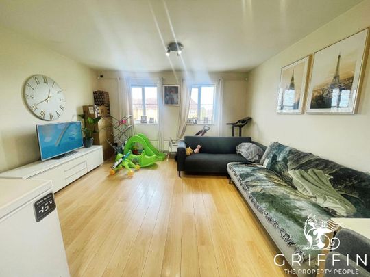 Lennox Close, Chafford Hundred, Grays, RM16 - Photo 1