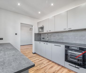 Pronájem bytu 3+1 73 m² - Fotografie 6