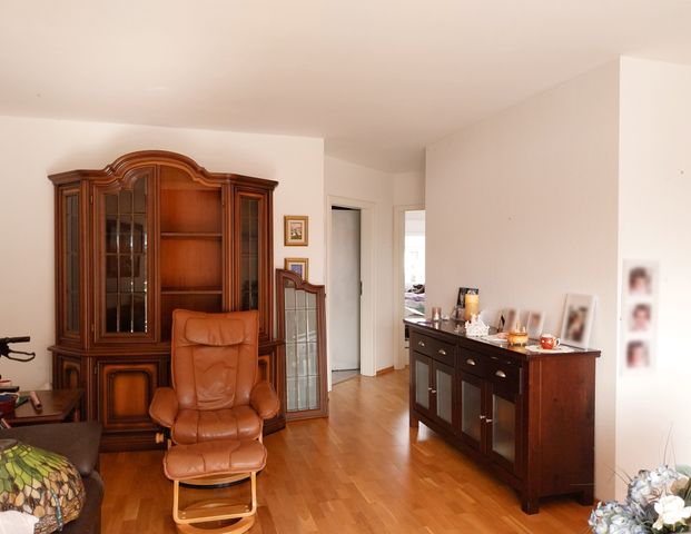 *Ruhige und dennoch zentrale 2-Zimmer-Wohnung* mit zwei Balkonen in Neunkirchen - Photo 1