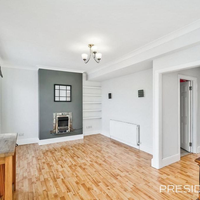 3 bedroom apartment to rent - Photo 1