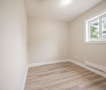 For Lease - 176 Cundles Road Unit# Garden Suite, Barrie, Ontario - Photo 5