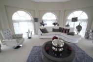 Princess Park Manor, Royal Drive, London, N11 3FL - Photo 5
