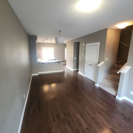 46 Skyview Springs Circle Northeast, Calgary - Photo 3