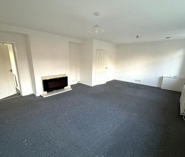 2 Bedroom Apartment To Let - Photo 2