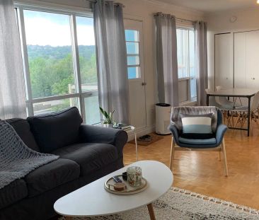 4488 STE-CATHERINE — Charmant 3½ à louer – Disponible dès le 15 septembre - Photo 1