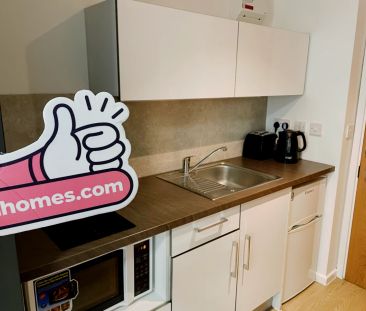 Bronze Studio - Photo 3